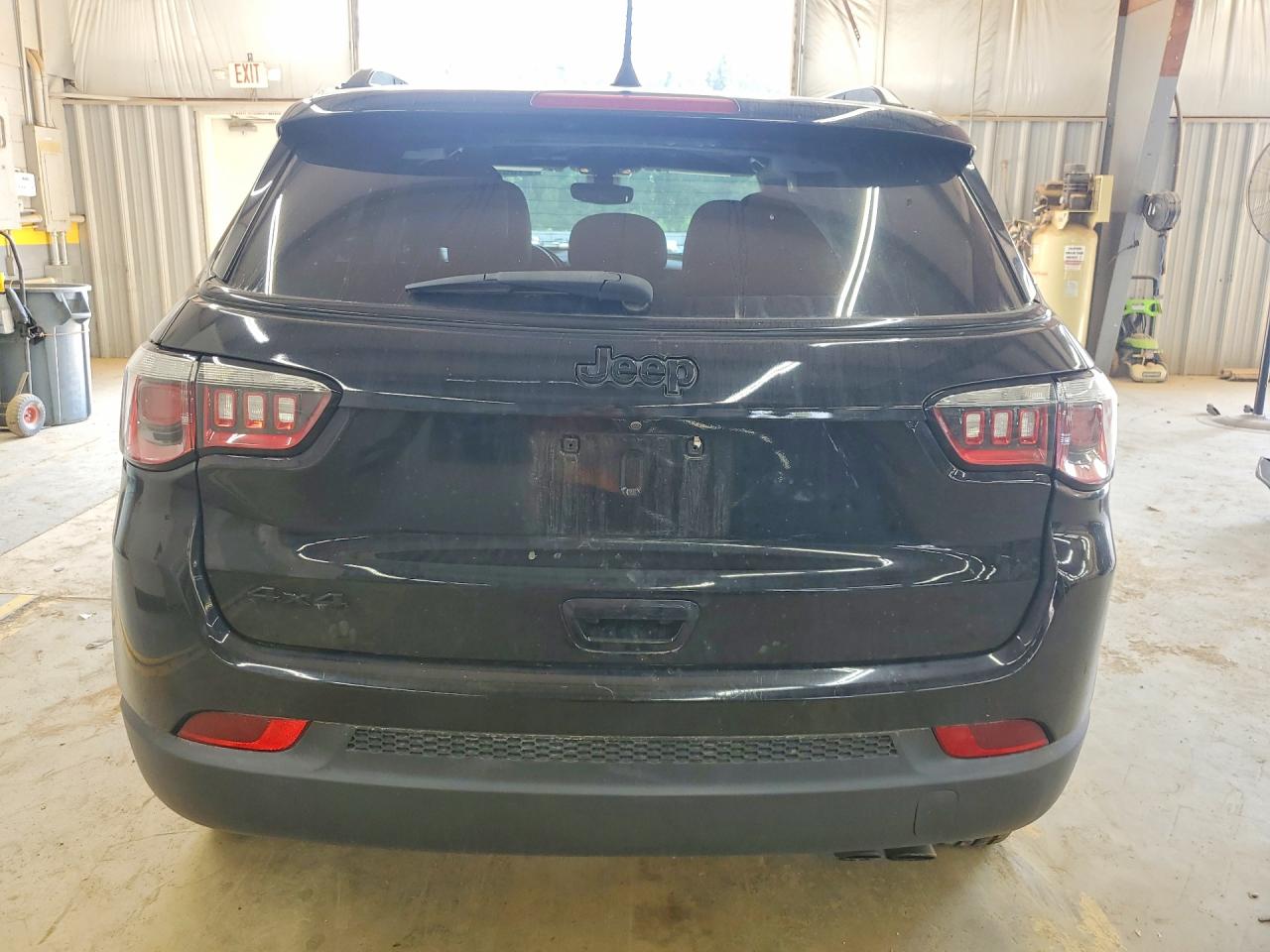 2020 Jeep Compass Latitude Black vin: 3C4NJDBB4LT209743