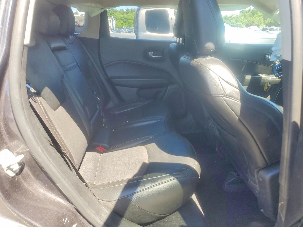2020 Jeep Compass Latitude Charcoal vin: 3C4NJDBB5LT101258