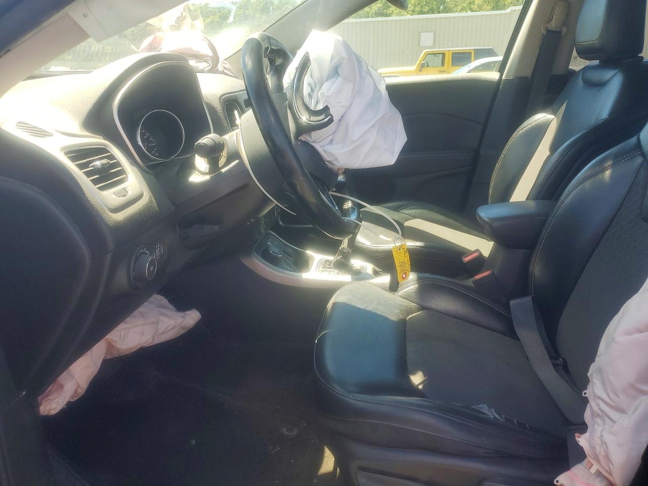 2020 Jeep Compass Latitude Charcoal vin: 3C4NJDBB5LT101258