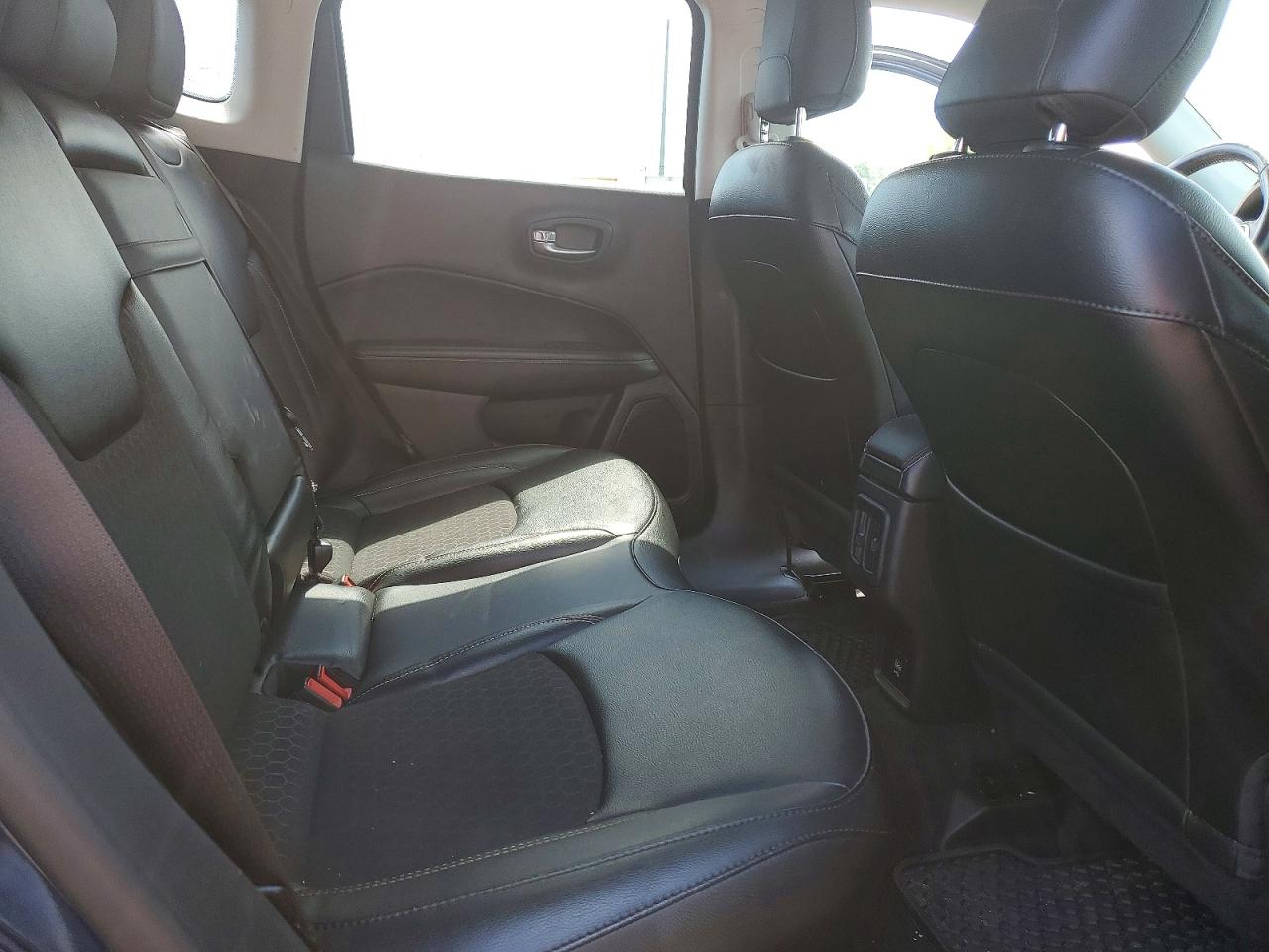 2020 Jeep Compass Latitude Синий vin: 3C4NJDBB5LT153974