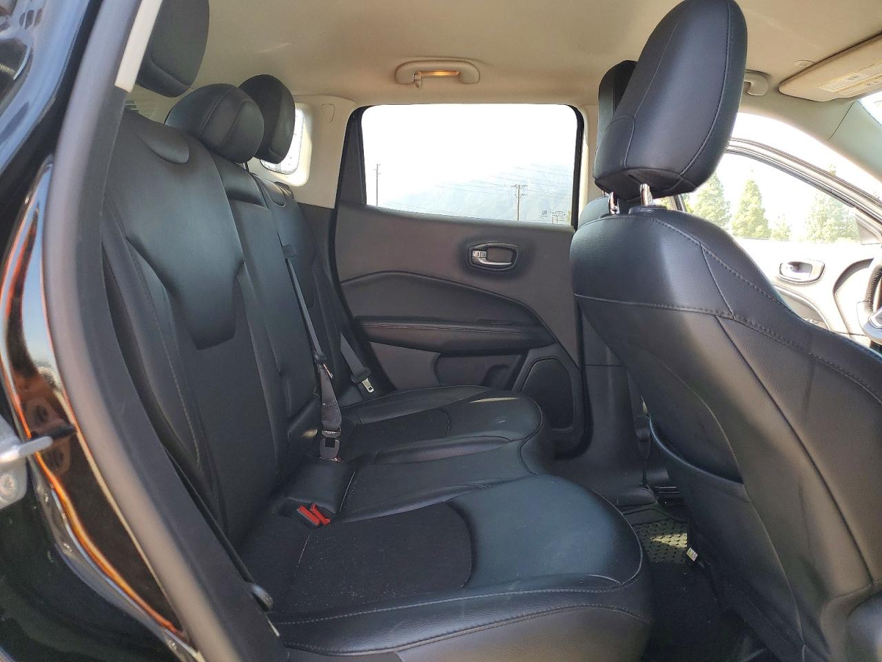 2021 Jeep Compass Latitude Black vin: 3C4NJDBB5MT526061