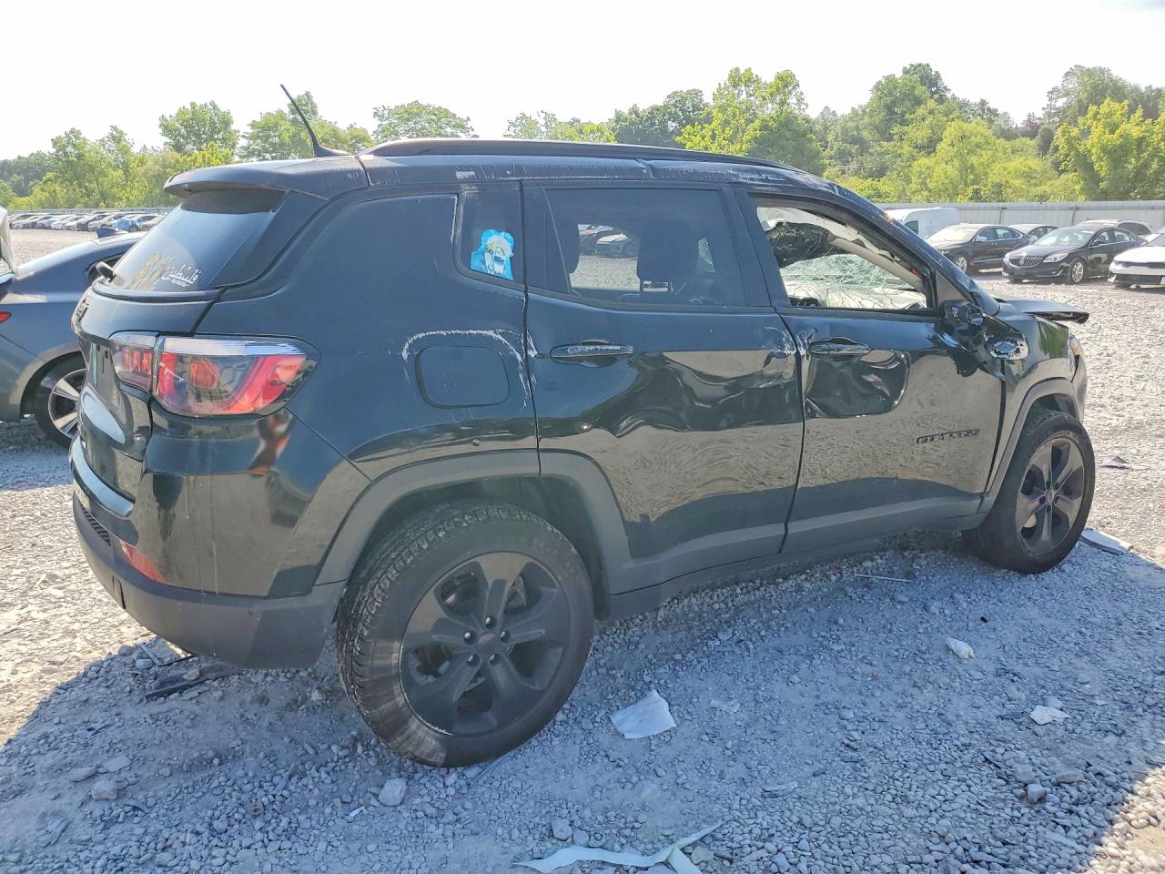 2018 Jeep Compass Latitude Black vin: 3C4NJDBB6JT325359