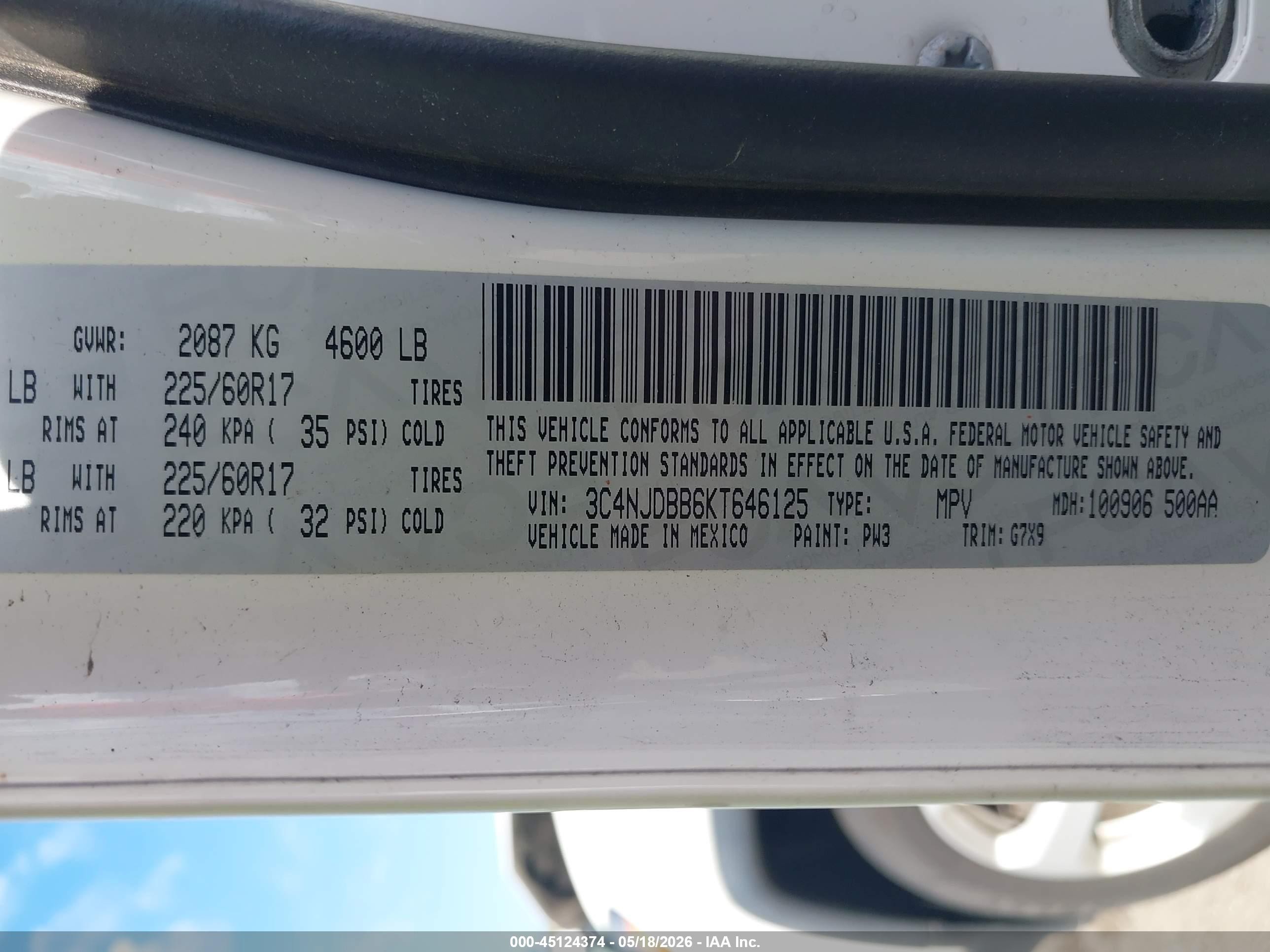 2019 Jeep Compass Latitude 4x4 White vin: 3C4NJDBB6KT646125
