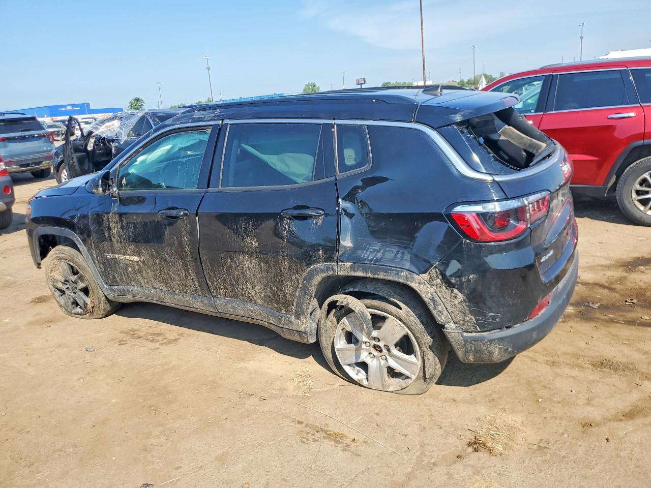 2022 Jeep Compass Latitude Black vin: 3C4NJDBB6NT216714