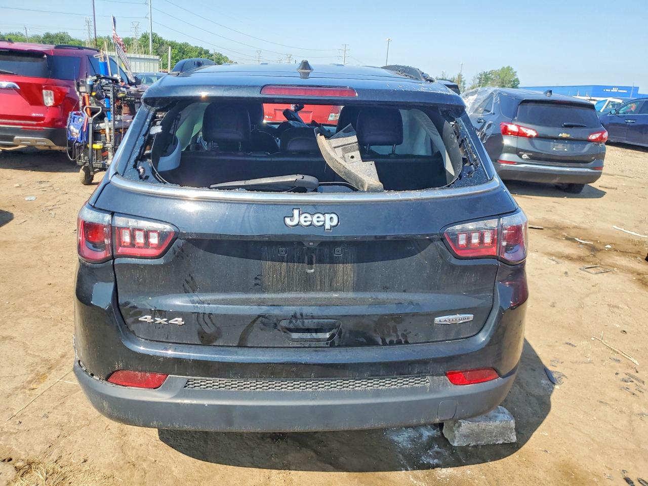 2022 Jeep Compass Latitude Black vin: 3C4NJDBB6NT216714