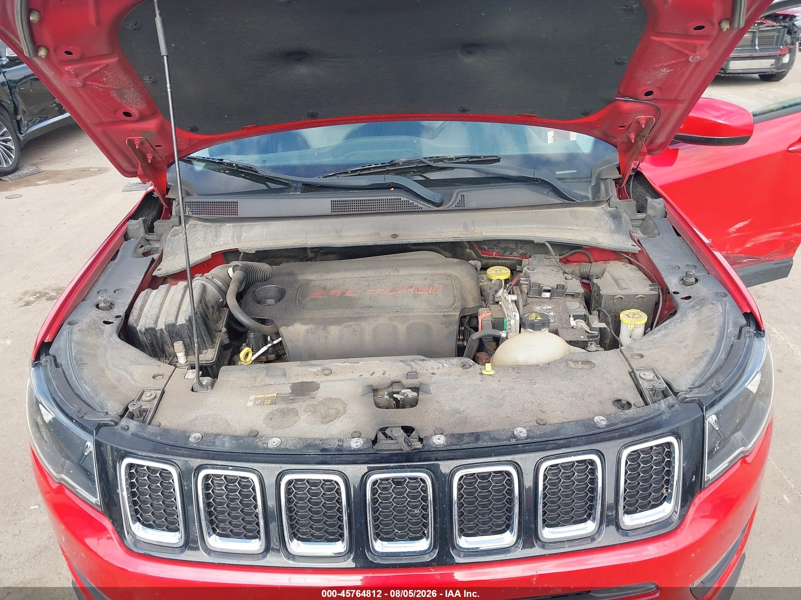 2018 Jeep Compass Latitude 4x4 Red vin: 3C4NJDBB7JT282067
