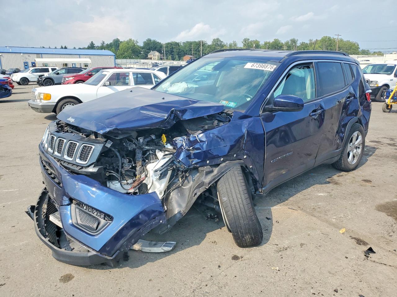 2018 Jeep Compass Latitude Синий vin: 3C4NJDBB7JT360833