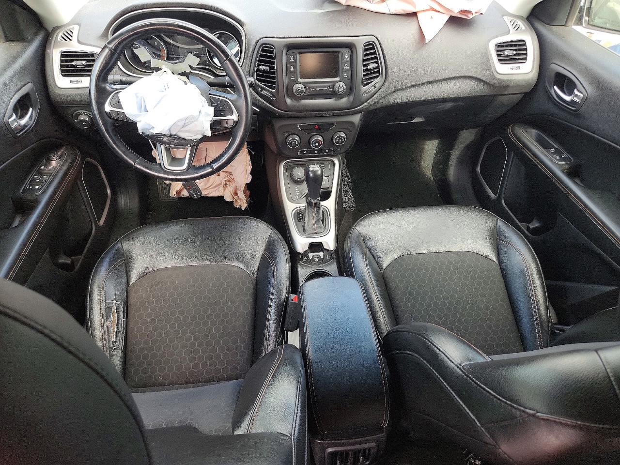 2018 Jeep Compass Latitude Синий vin: 3C4NJDBB7JT360833