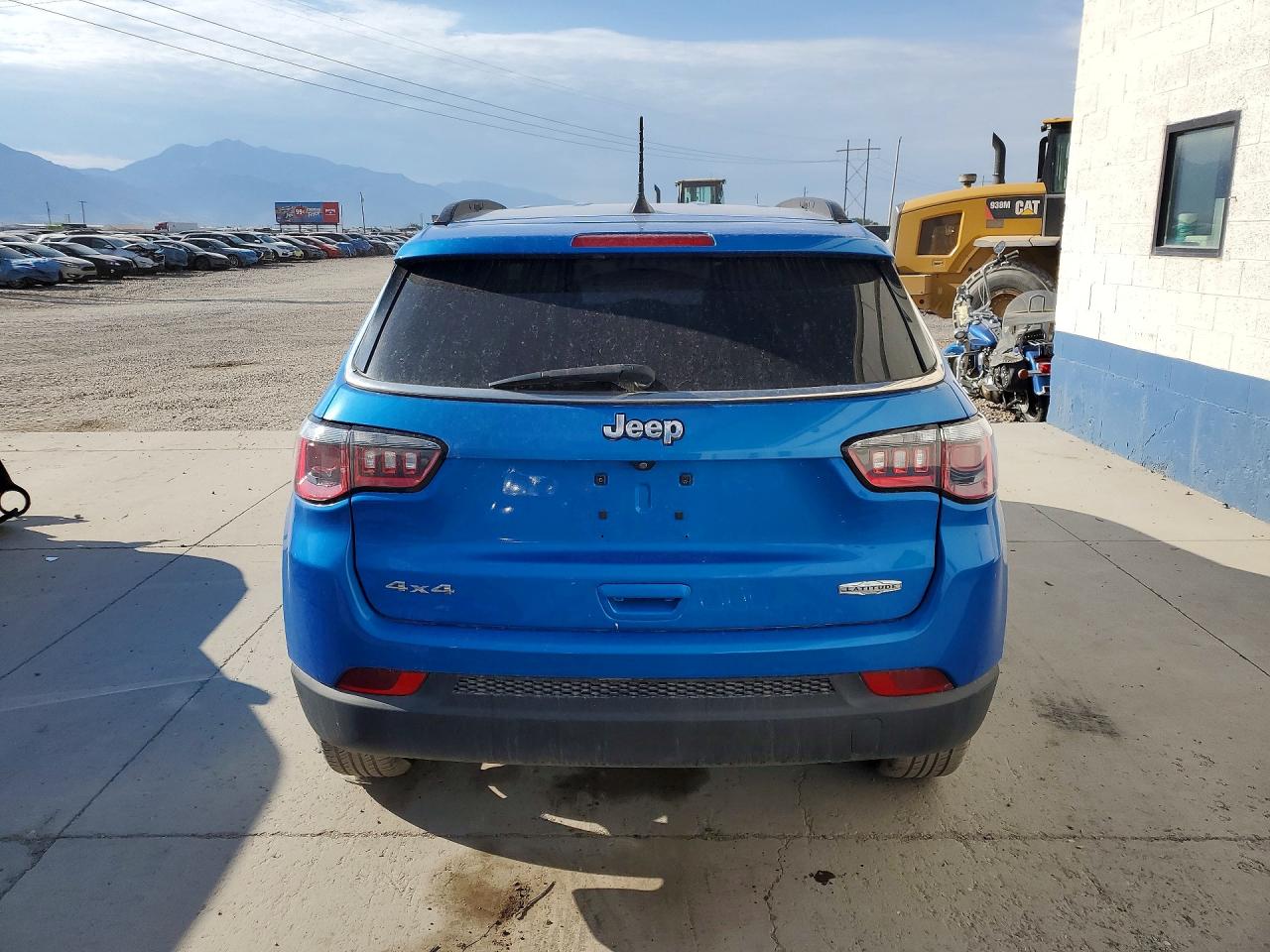 2019 Jeep Compass Latitude Синий vin: 3C4NJDBB7KT781419