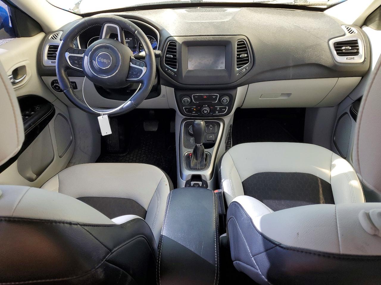 2019 Jeep Compass Latitude Синий vin: 3C4NJDBB7KT781419