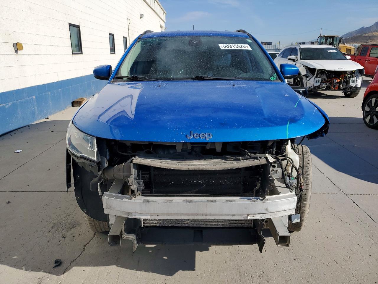 2019 Jeep Compass Latitude Синий vin: 3C4NJDBB7KT781419
