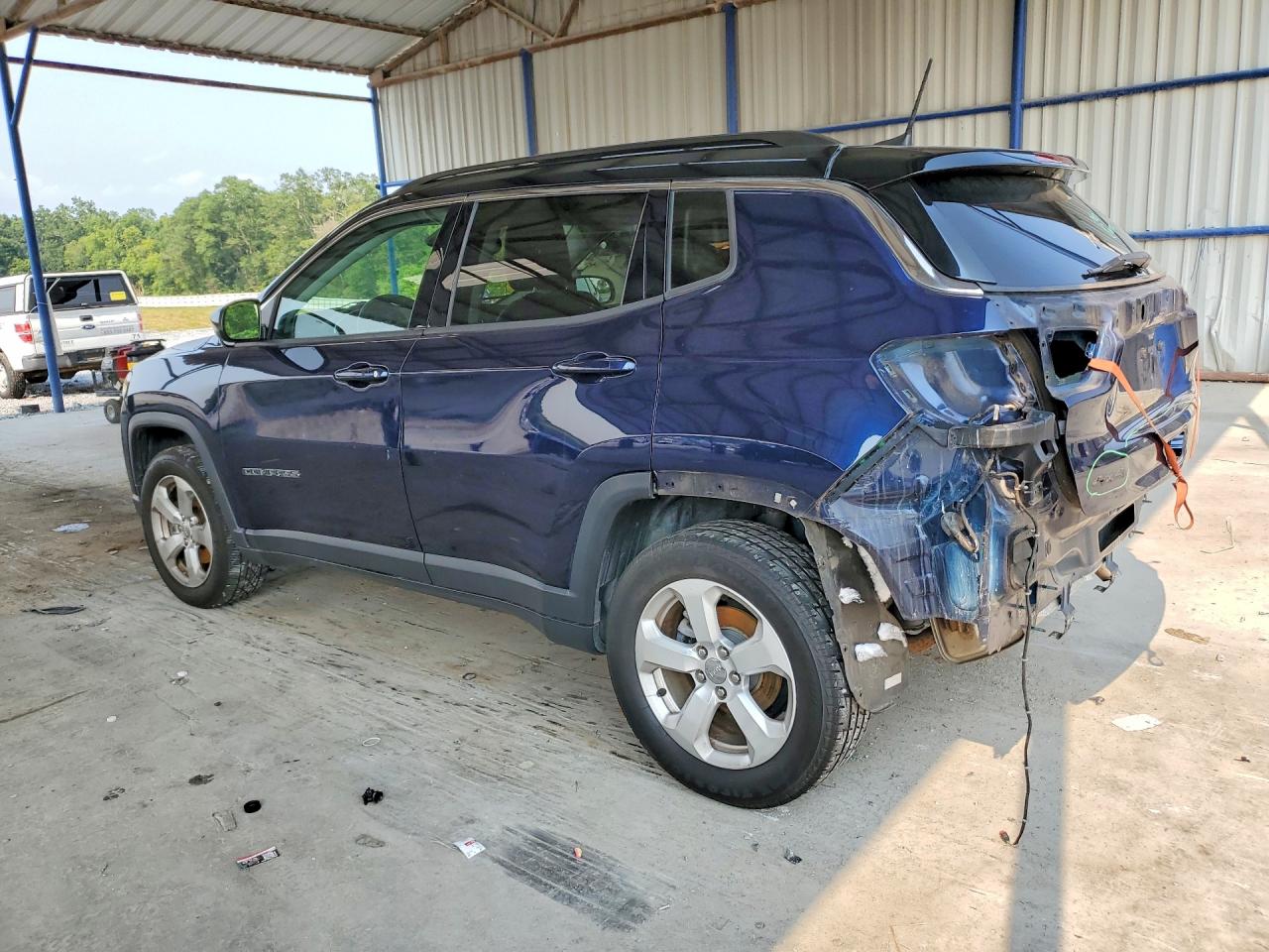 2018 Jeep Compass Latitude Blue vin: 3C4NJDBB8JT113871