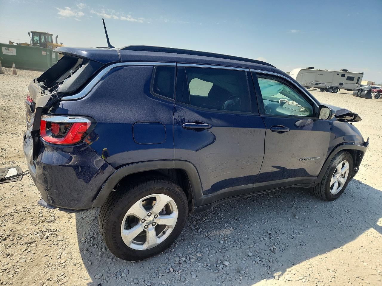 2018 Jeep Compass Latitude Blue vin: 3C4NJDBB8JT481449