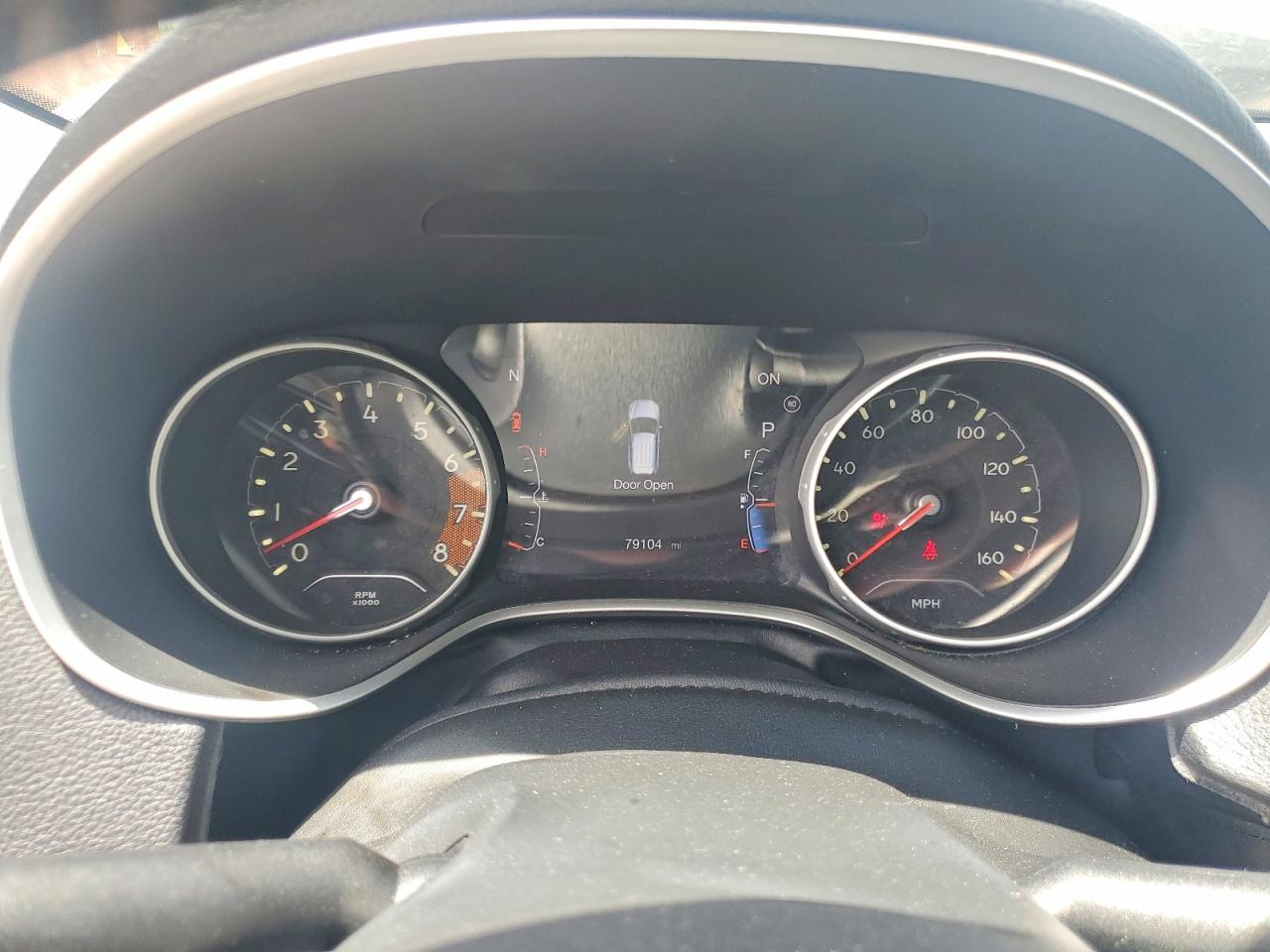 2021 Jeep Compass Latitude White vin: 3C4NJDBB8MT544005