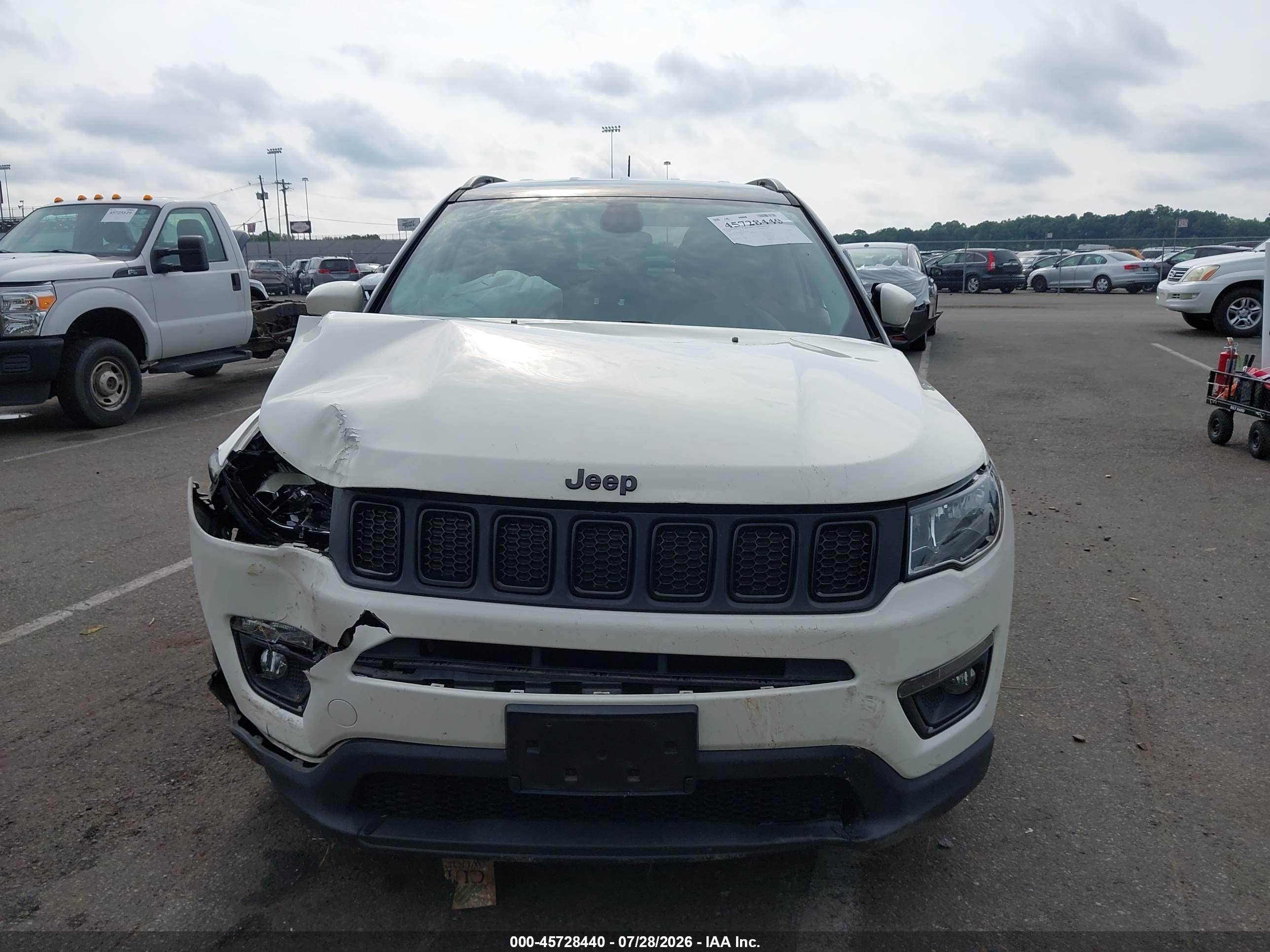 2019 Jeep Compass Altitude 4x4 White vin: 3C4NJDBB9KT648600