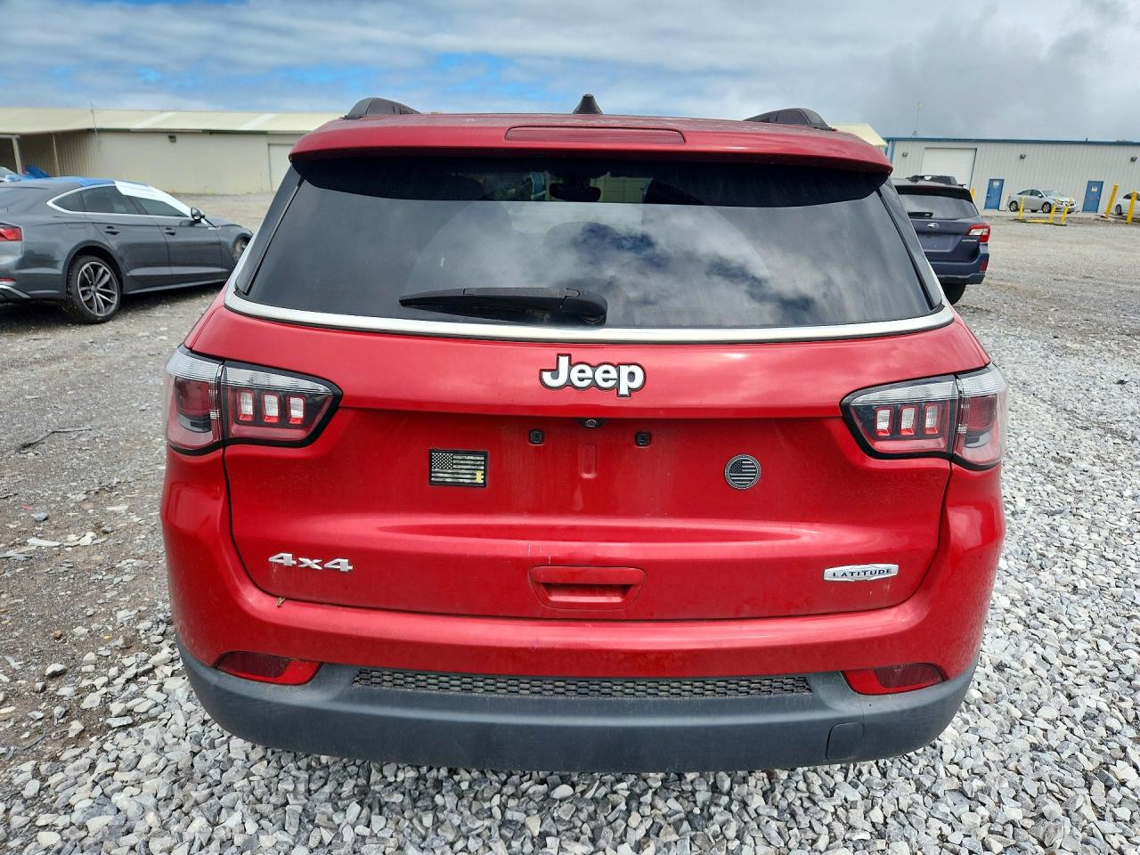 2019 Jeep Compass Latitude Red vin: 3C4NJDBB9KT741150