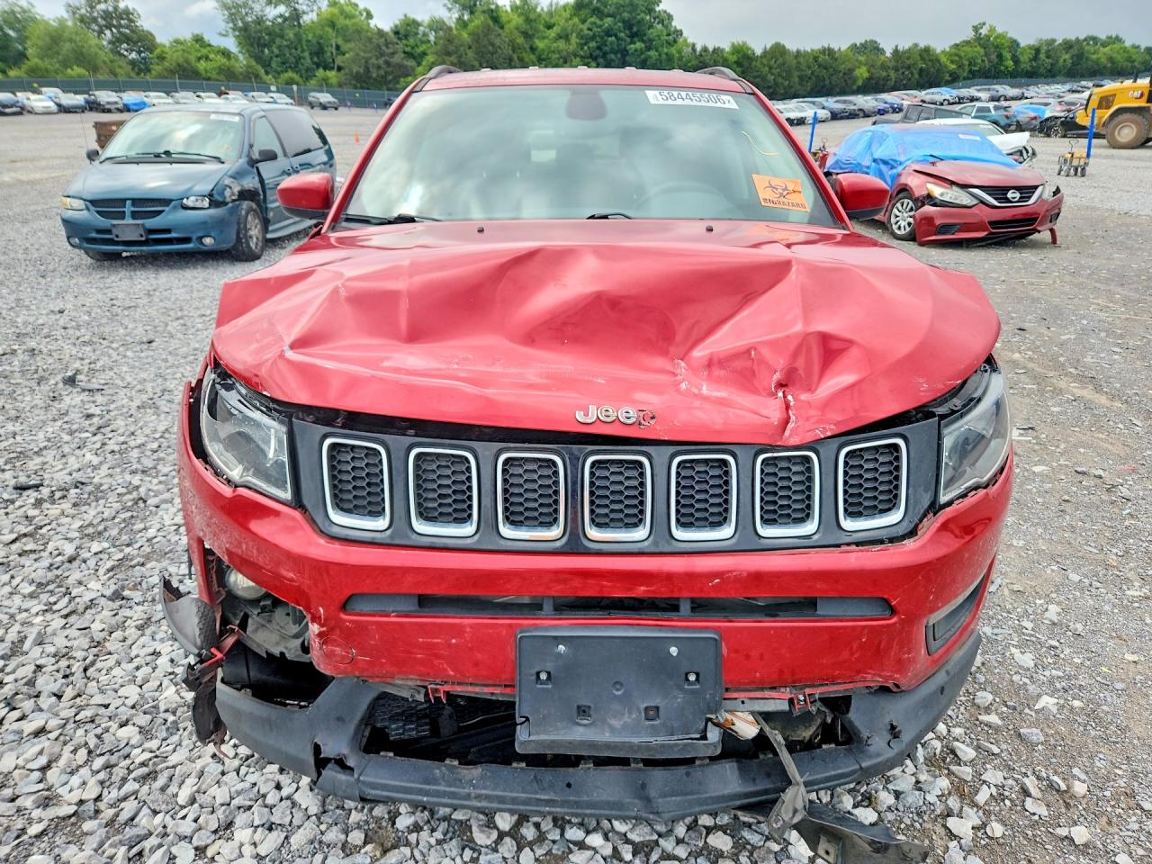 2019 Jeep Compass Latitude Red vin: 3C4NJDBB9KT741150