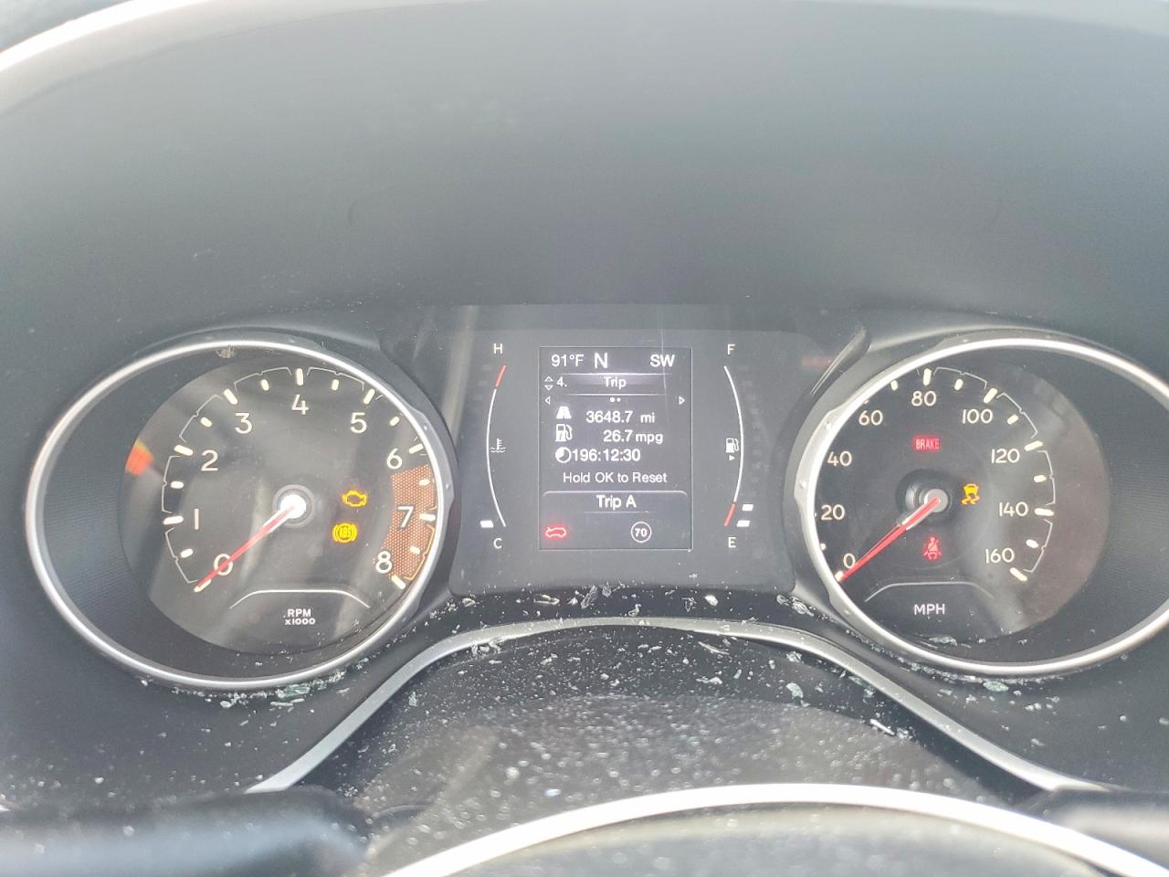 2020 Jeep Compass Latitude White vin: 3C4NJDBB9LT161558