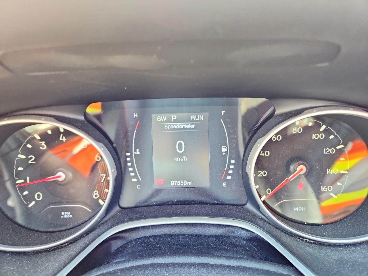 2020 Jeep Compass Latitude Green vin: 3C4NJDBBXLT217667