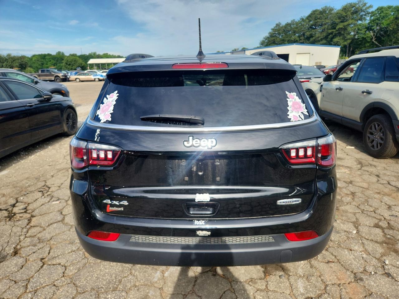 2024 Jeep Compass Latitude Black vin: 3C4NJDBN0RT586041