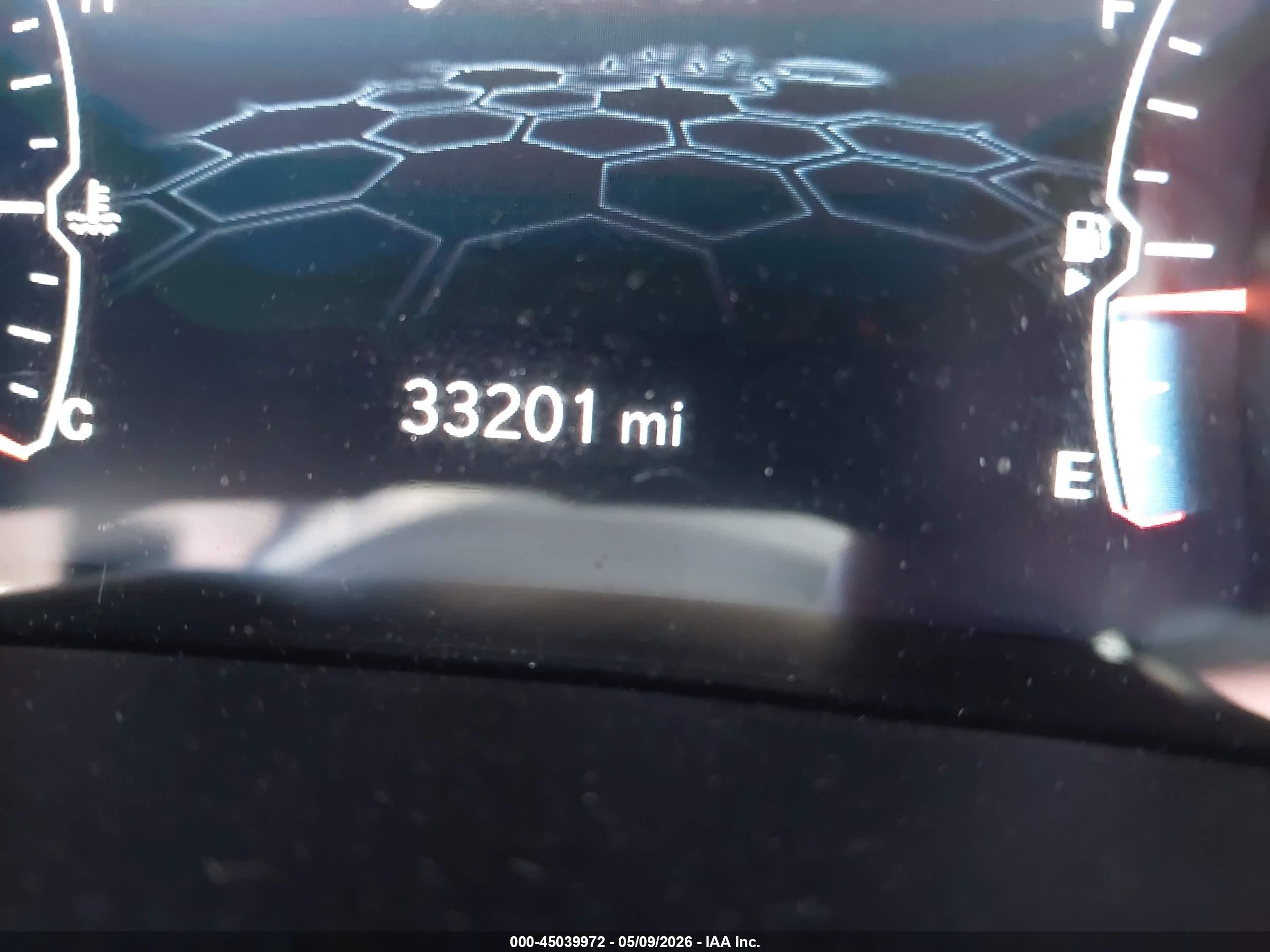 2024 Jeep Compass Latitude 4x4 Серый vin: 3C4NJDBN0RT599890