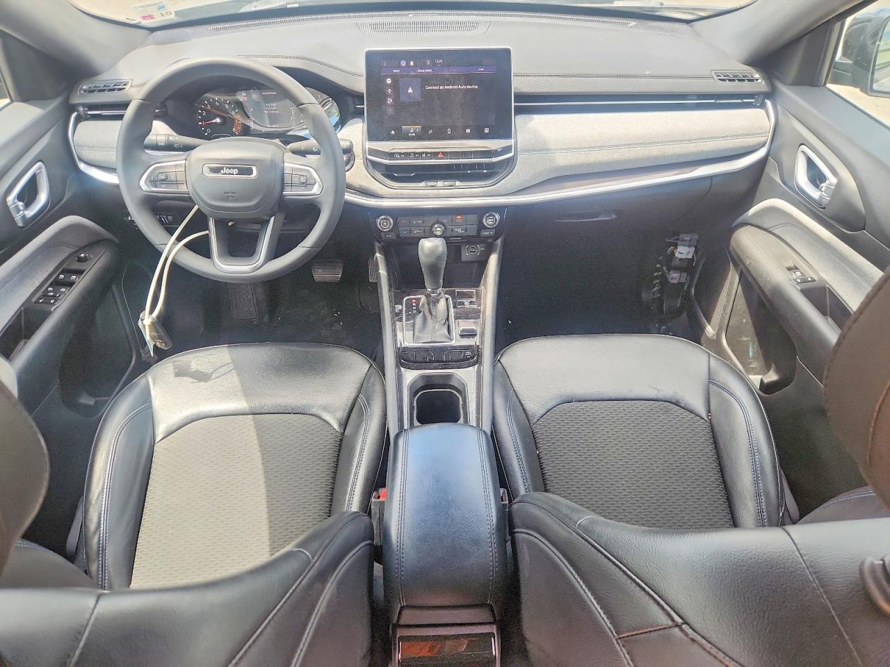 2023 Jeep Compass Latitude Серый vin: 3C4NJDBN1PT526928