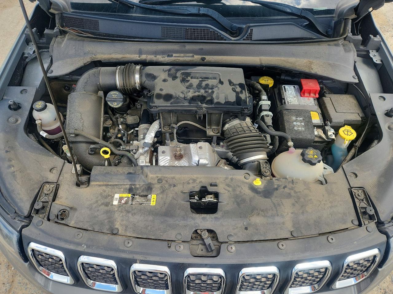 2023 Jeep Compass Latitude Серый vin: 3C4NJDBN1PT526928