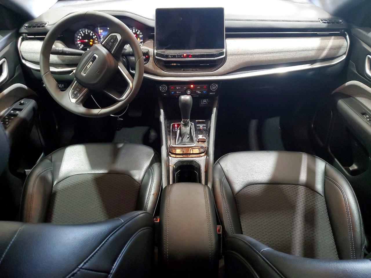 2023 Jeep Compass Latitude Black vin: 3C4NJDBN3PT503375