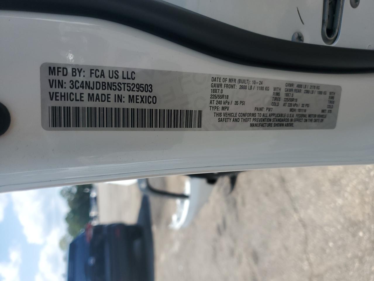 2025 Jeep Compass Latitude White vin: 3C4NJDBN5ST529503