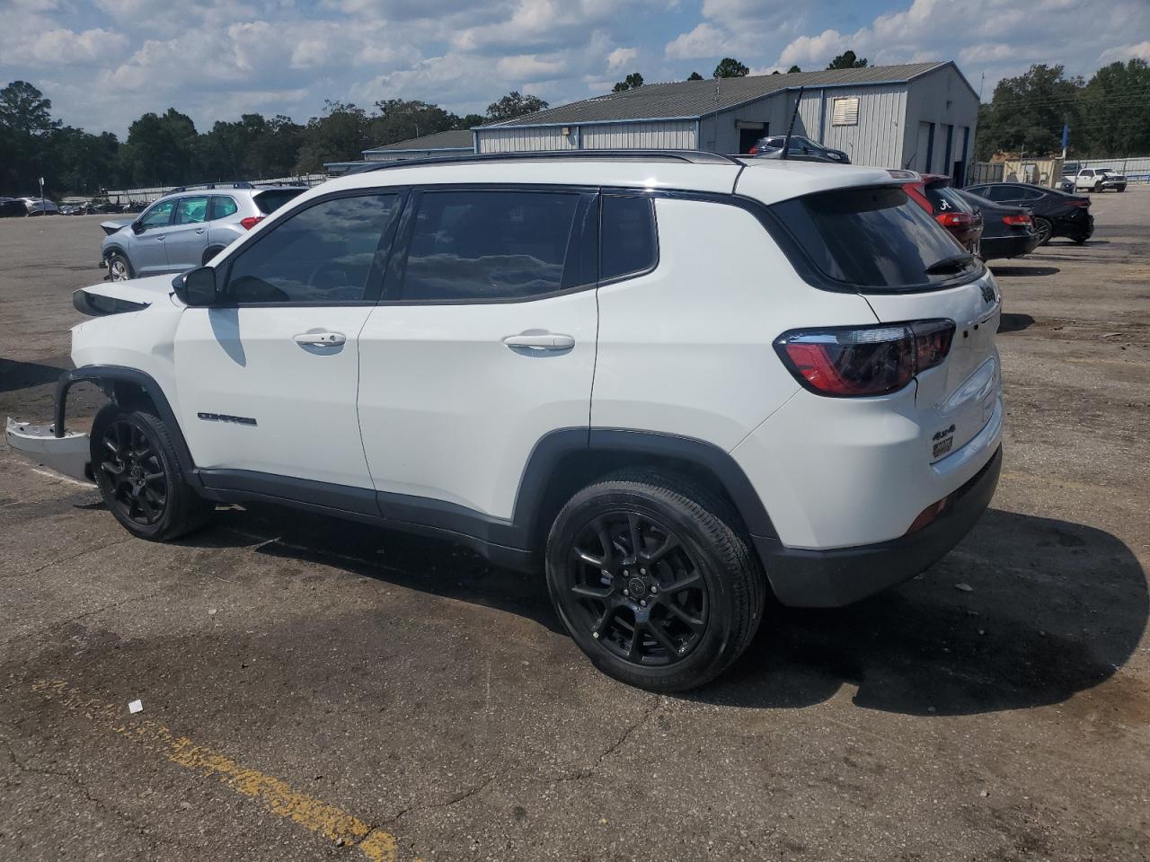 2025 Jeep Compass Latitude White vin: 3C4NJDBN5ST529503