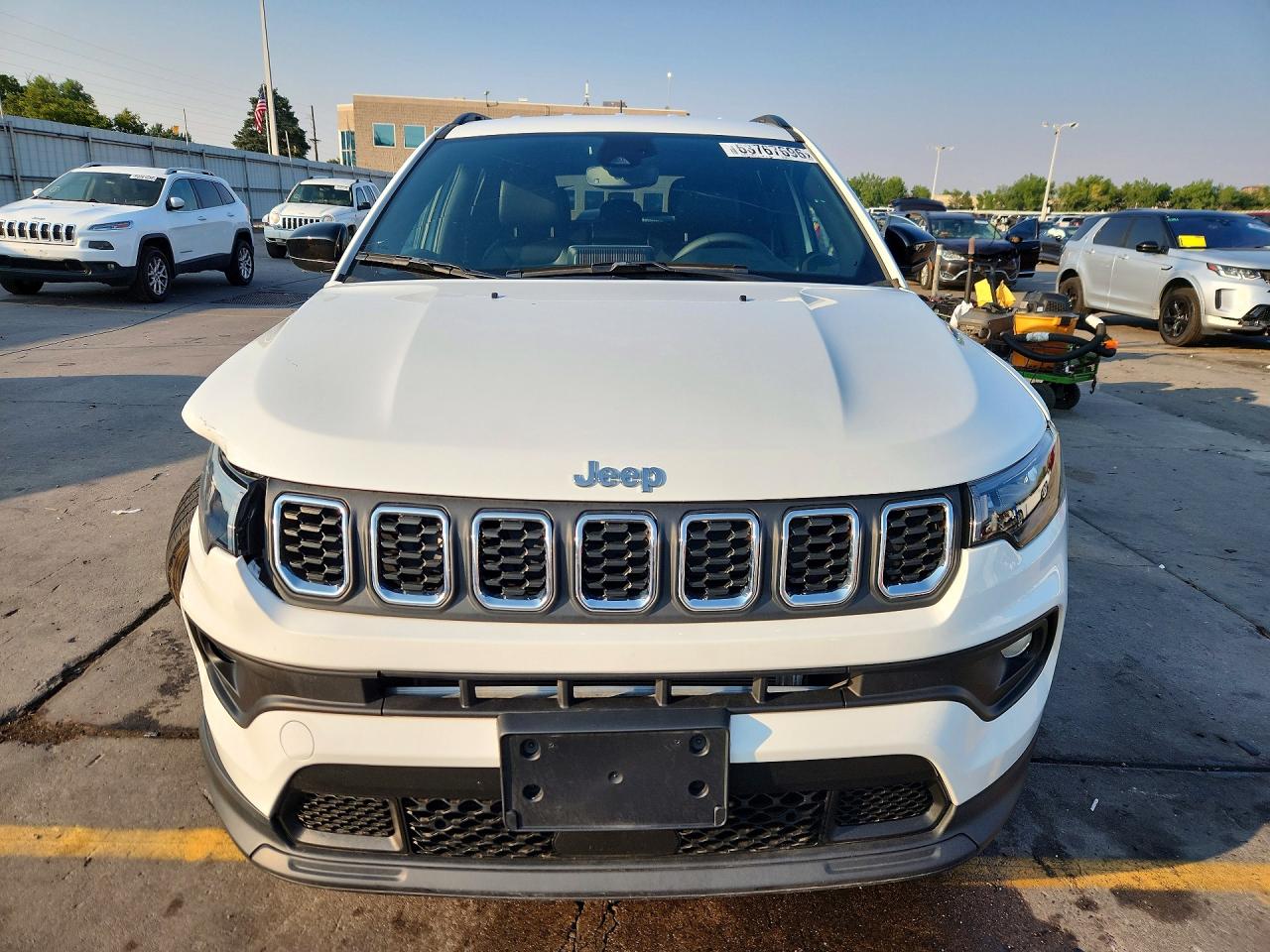 2025 Jeep Compass Latitude White vin: 3C4NJDBN5ST556149