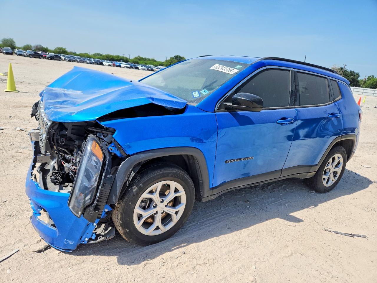 2024 Jeep Compass Latitude Blue vin: 3C4NJDBN6RT118833