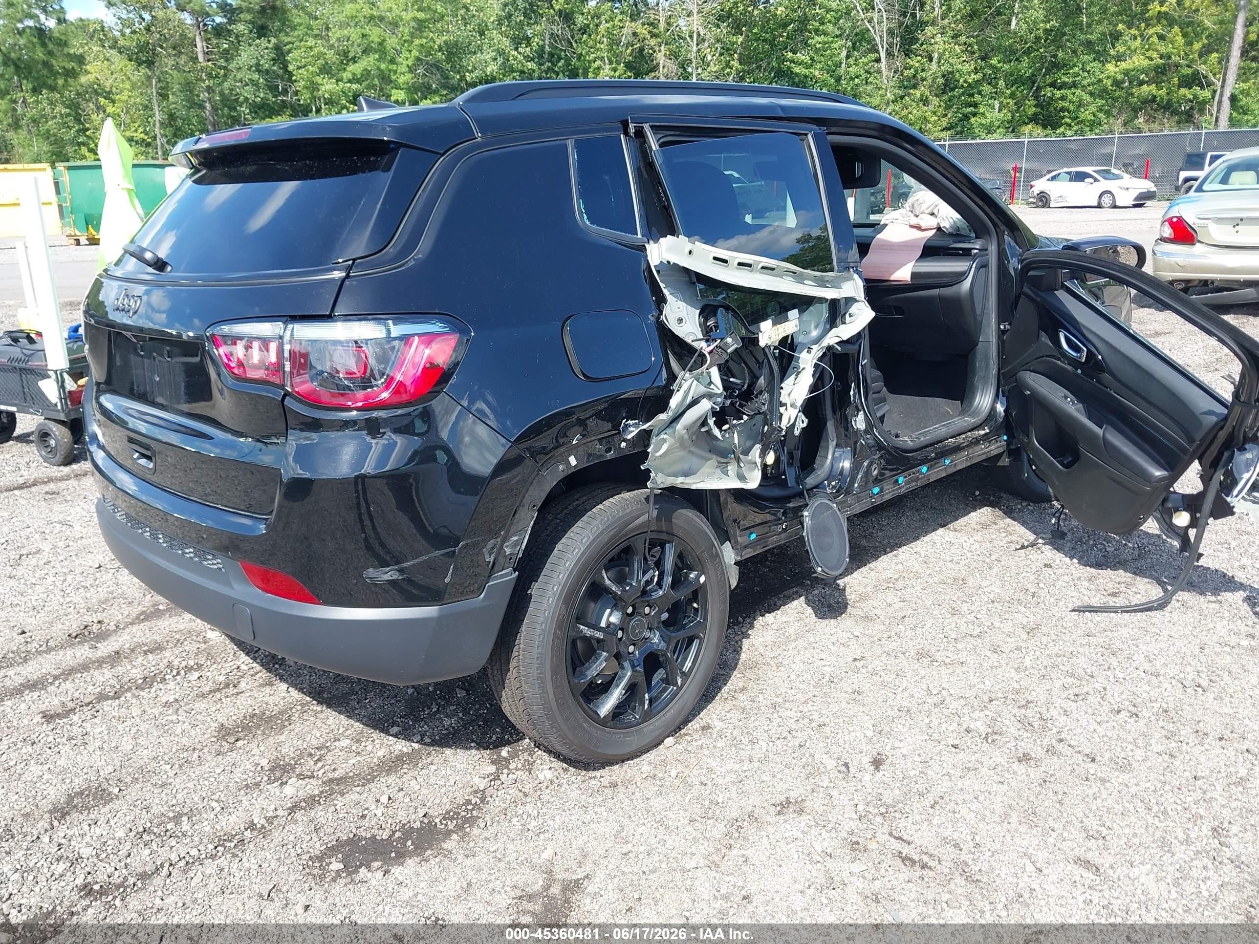 2026 Jeep Compass Latitude Black vin: 3C4NJDBN8TT151372