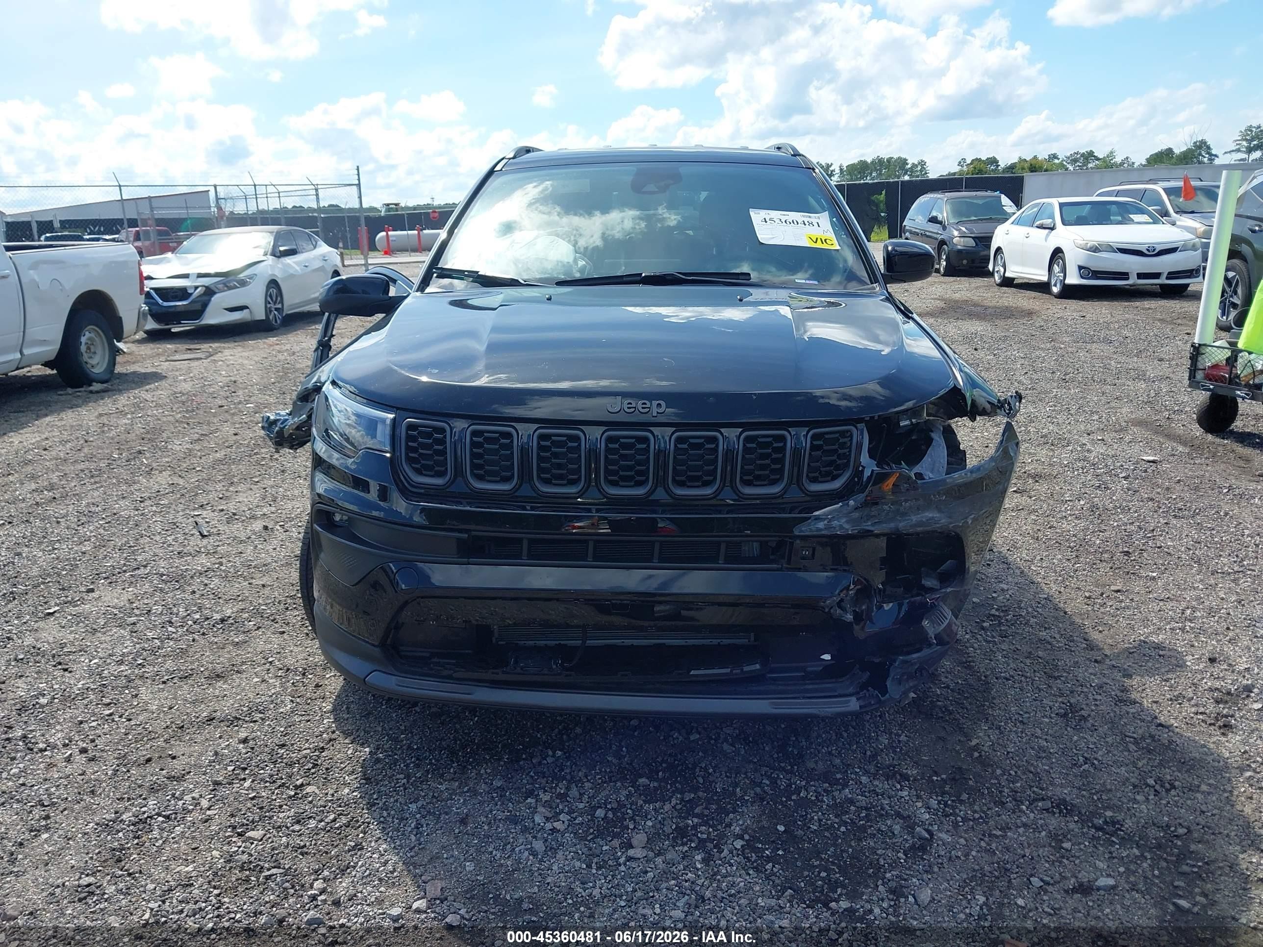 2026 Jeep Compass Latitude Black vin: 3C4NJDBN8TT151372