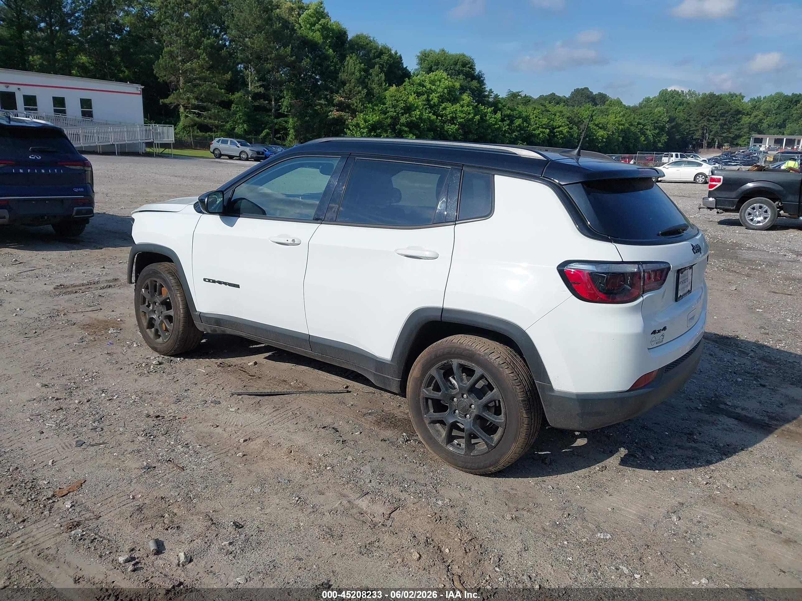 2023 Jeep Compass Altitude 4x4 White vin: 3C4NJDBN9PT539829