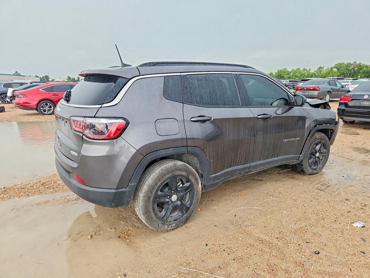 2023 Jeep Compass Latitude Gray vin: 3C4NJDBNXPT519492