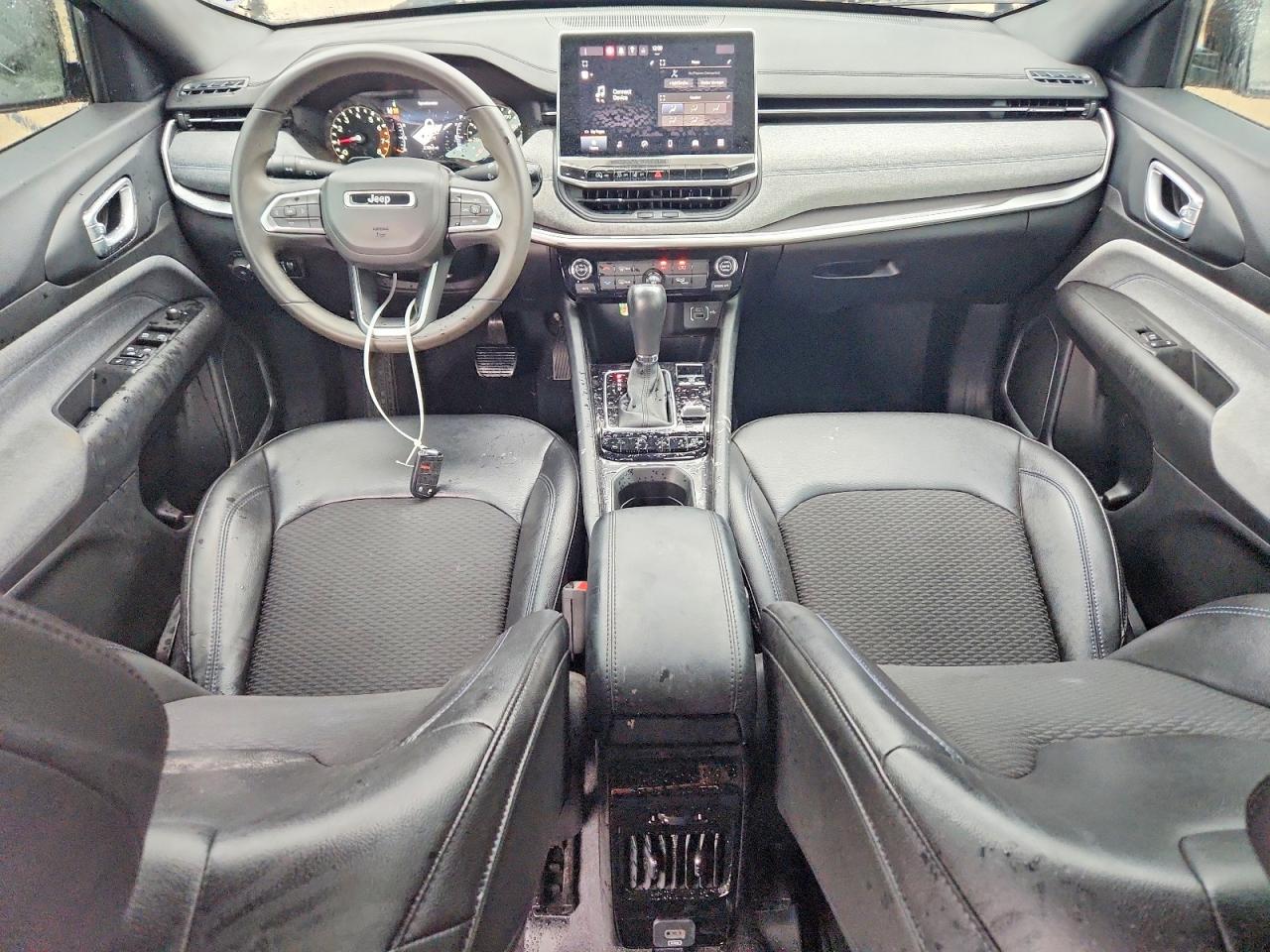 2023 Jeep Compass Latitude Gray vin: 3C4NJDBNXPT519492