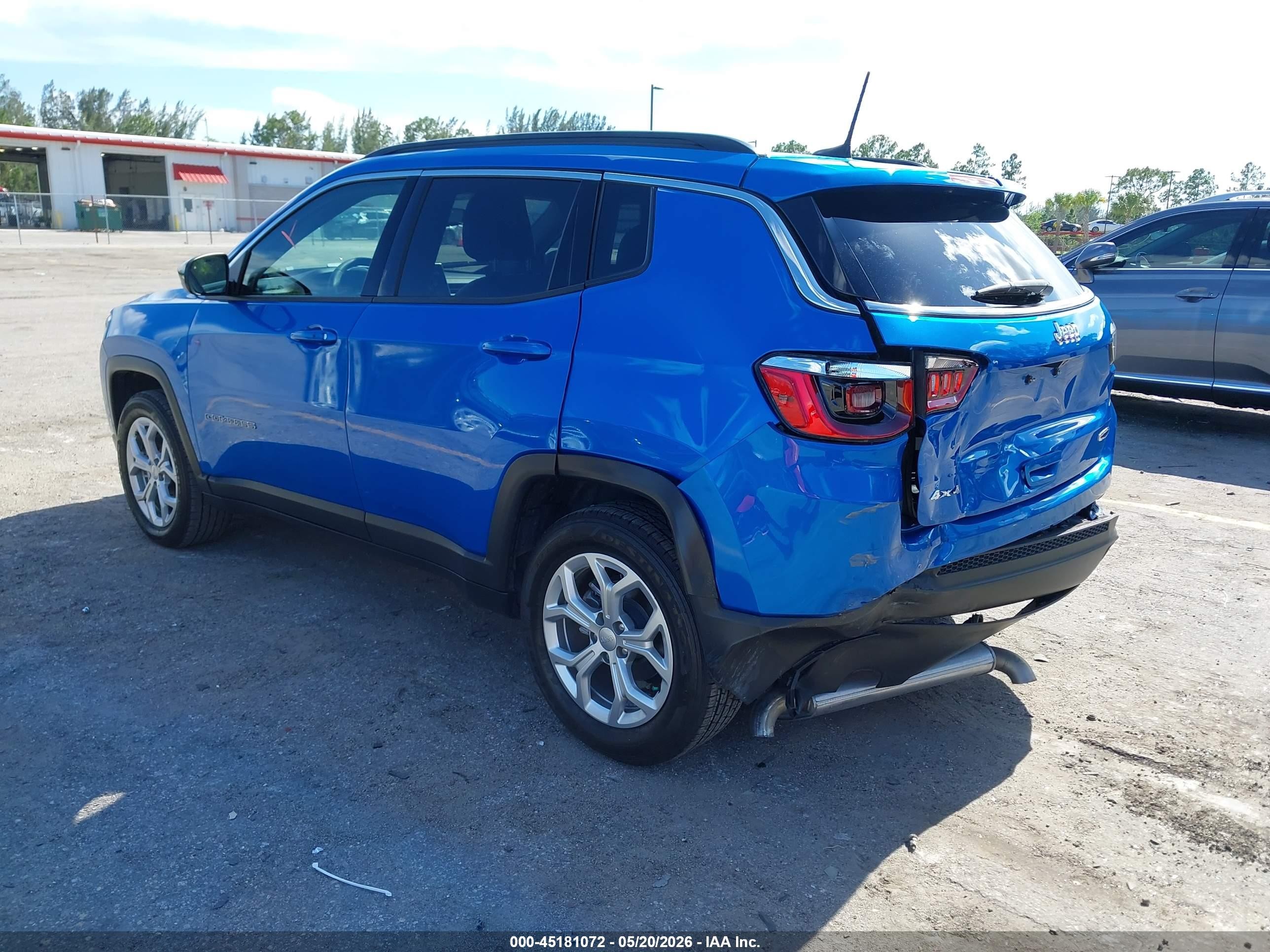2024 Jeep Compass Latitude 4x4 Blue vin: 3C4NJDBNXRT153813