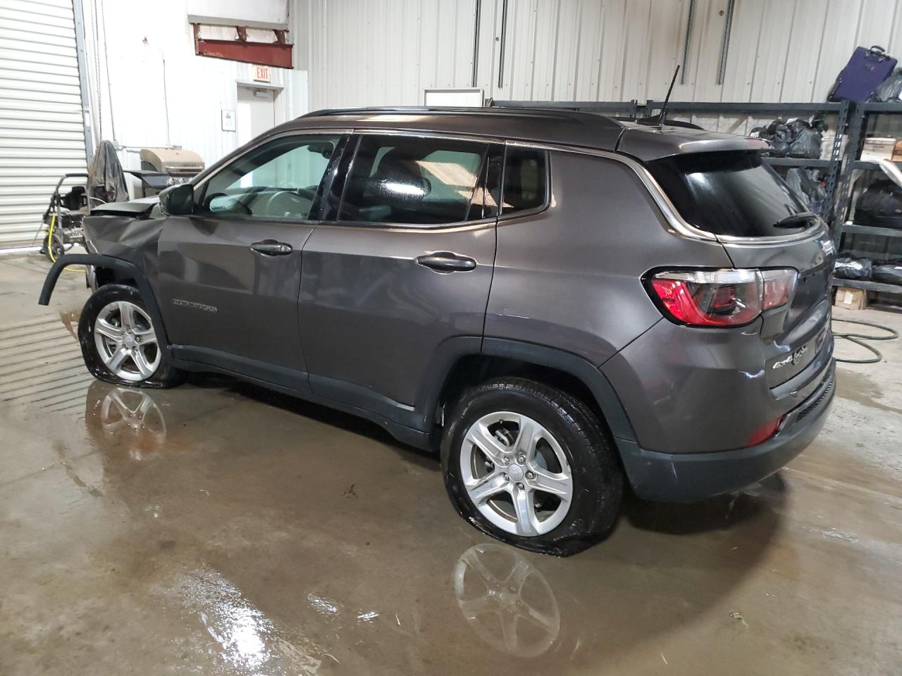 2024 Jeep Compass Latitude Gray vin: 3C4NJDBNXRT584409 Damage: Lr Axle Assembly, Broken, Replacement Required