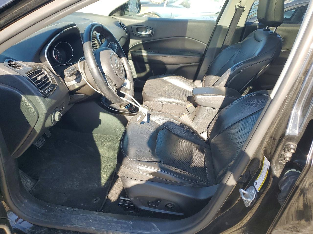 2018 Jeep Compass Limited Black vin: 3C4NJDCB0JT308104