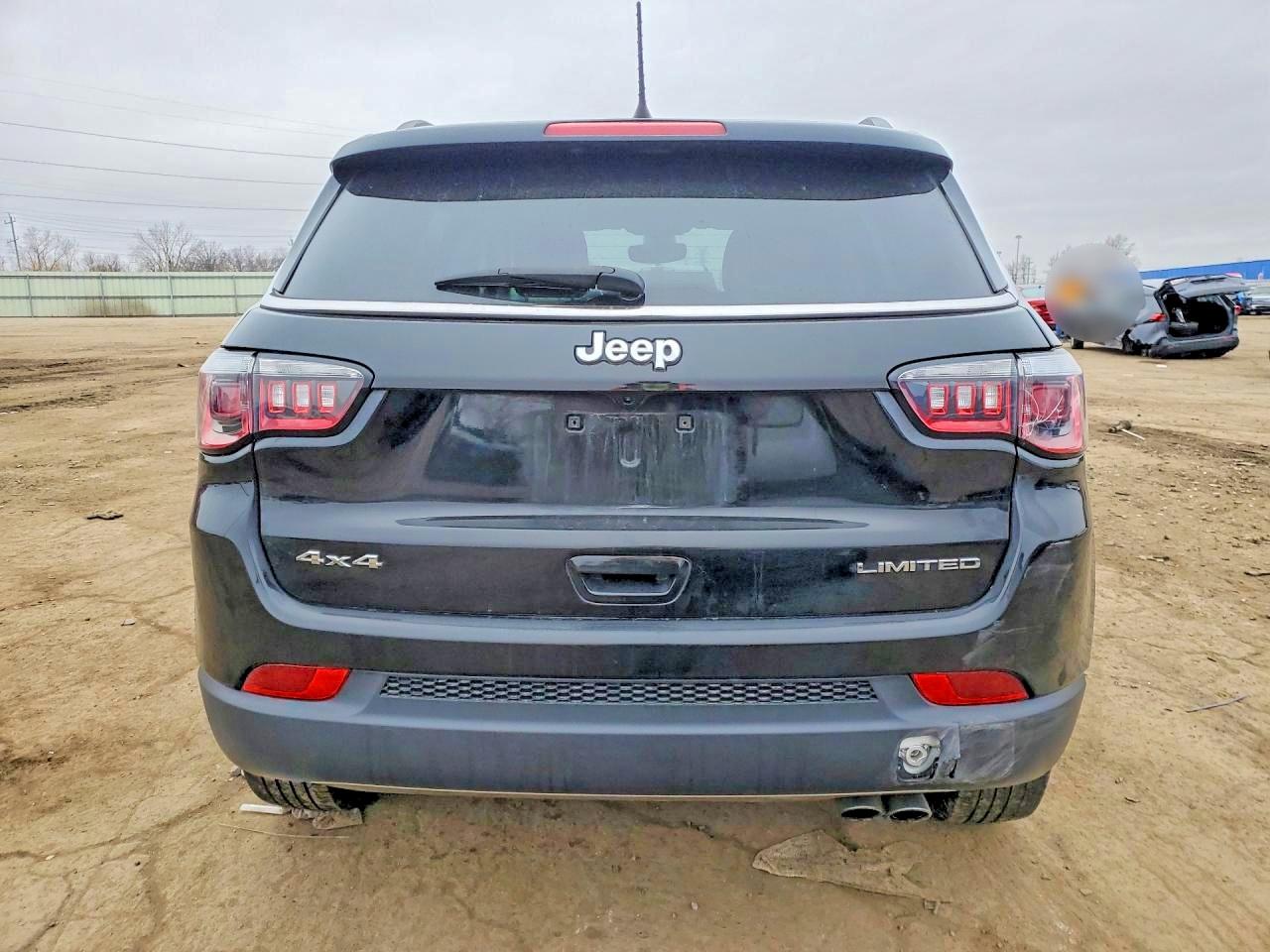Price & History 2018 Jeep Compass Limited 2.4l 4 vin: 3C4NJDCB0JT330863 ...