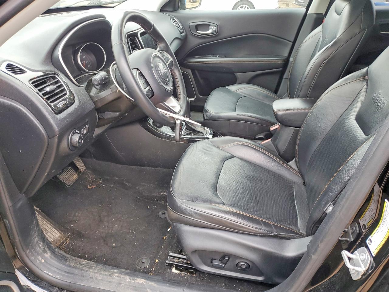 Price & History 2018 Jeep Compass Limited 2.4l 4 vin: 3C4NJDCB0JT330863 ...