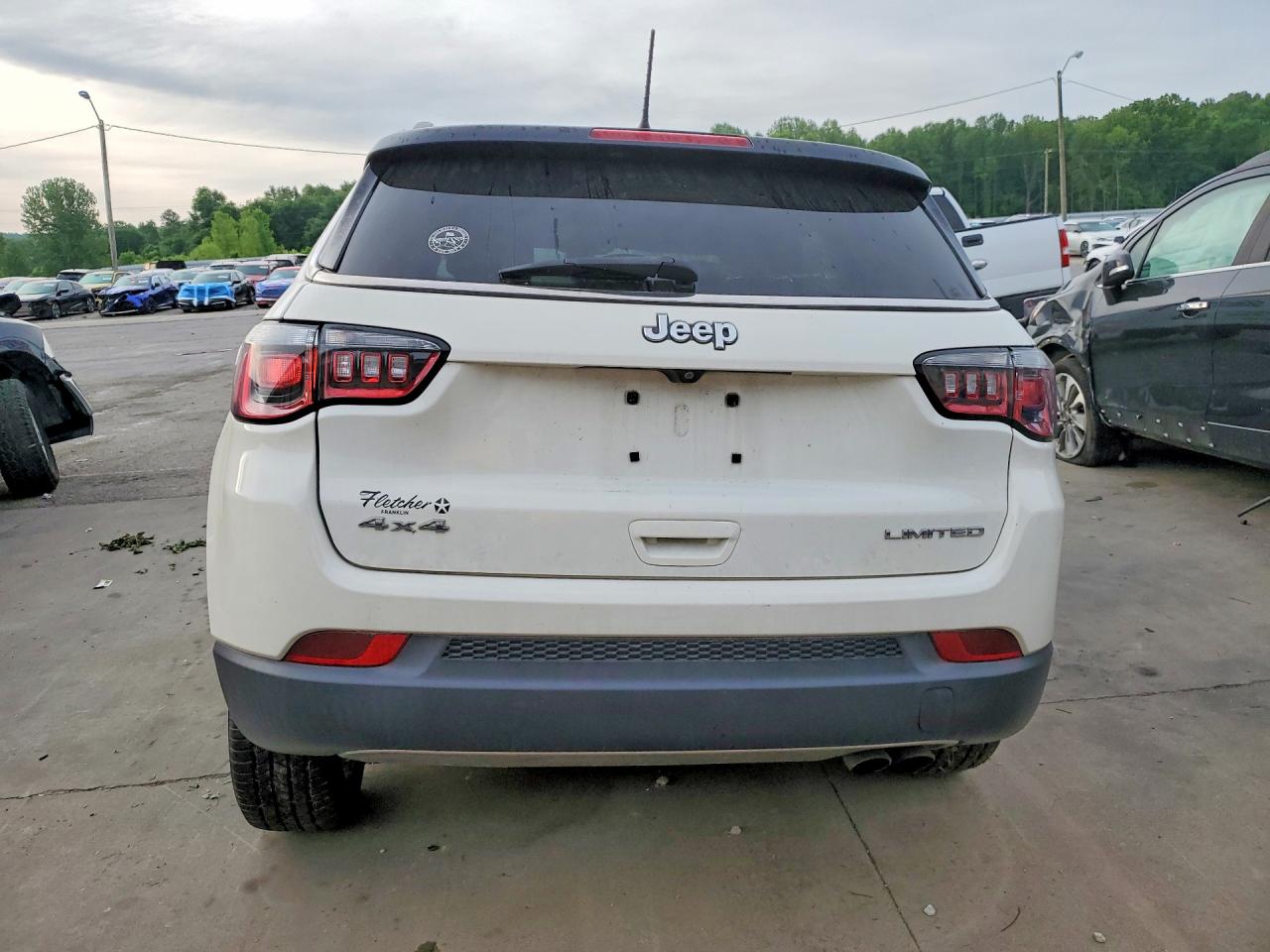 2020 Jeep Compass Limited White vin: 3C4NJDCB0LT142296