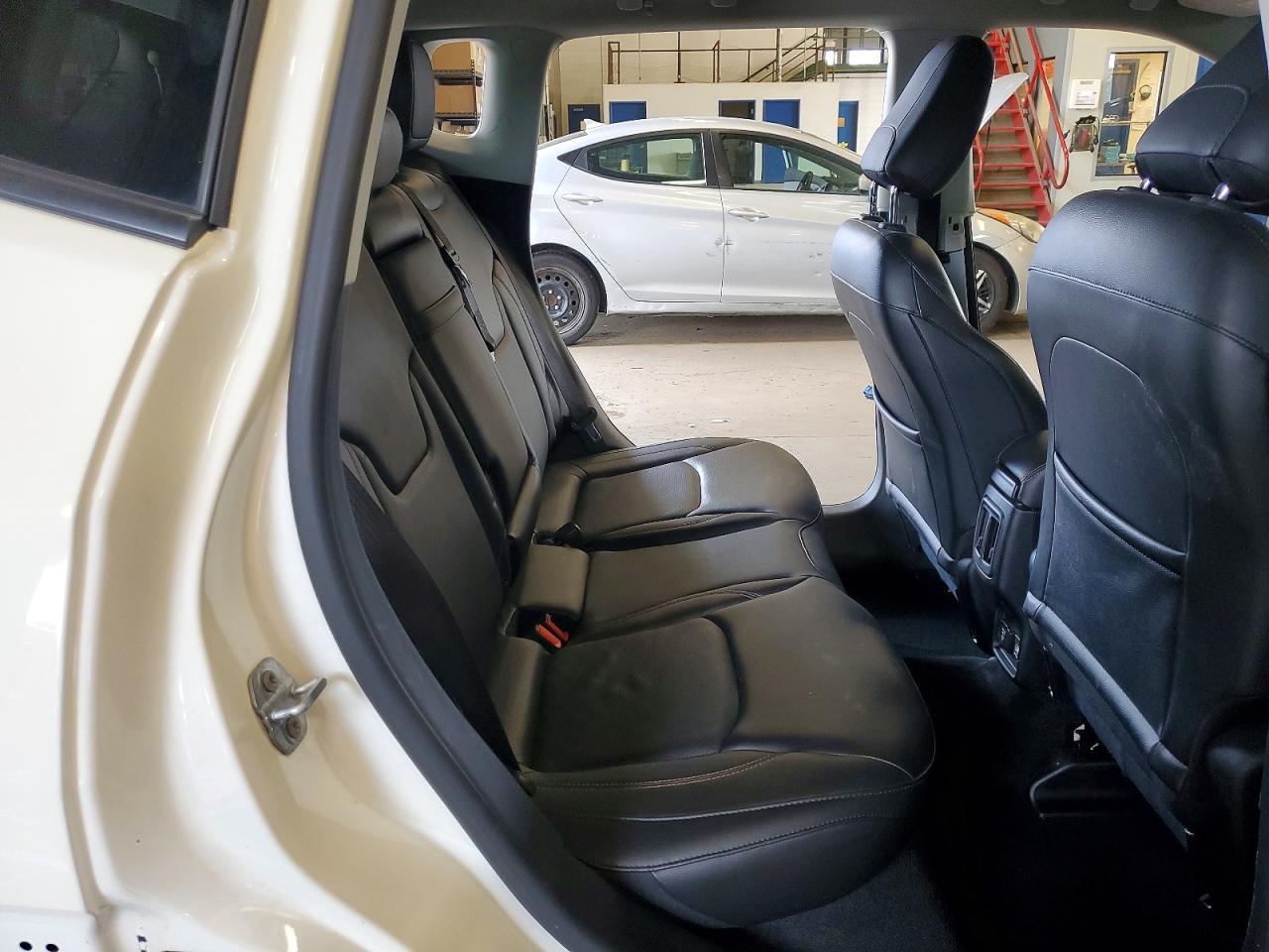 2018 Jeep Compass Limited White vin: 3C4NJDCB3JT169120