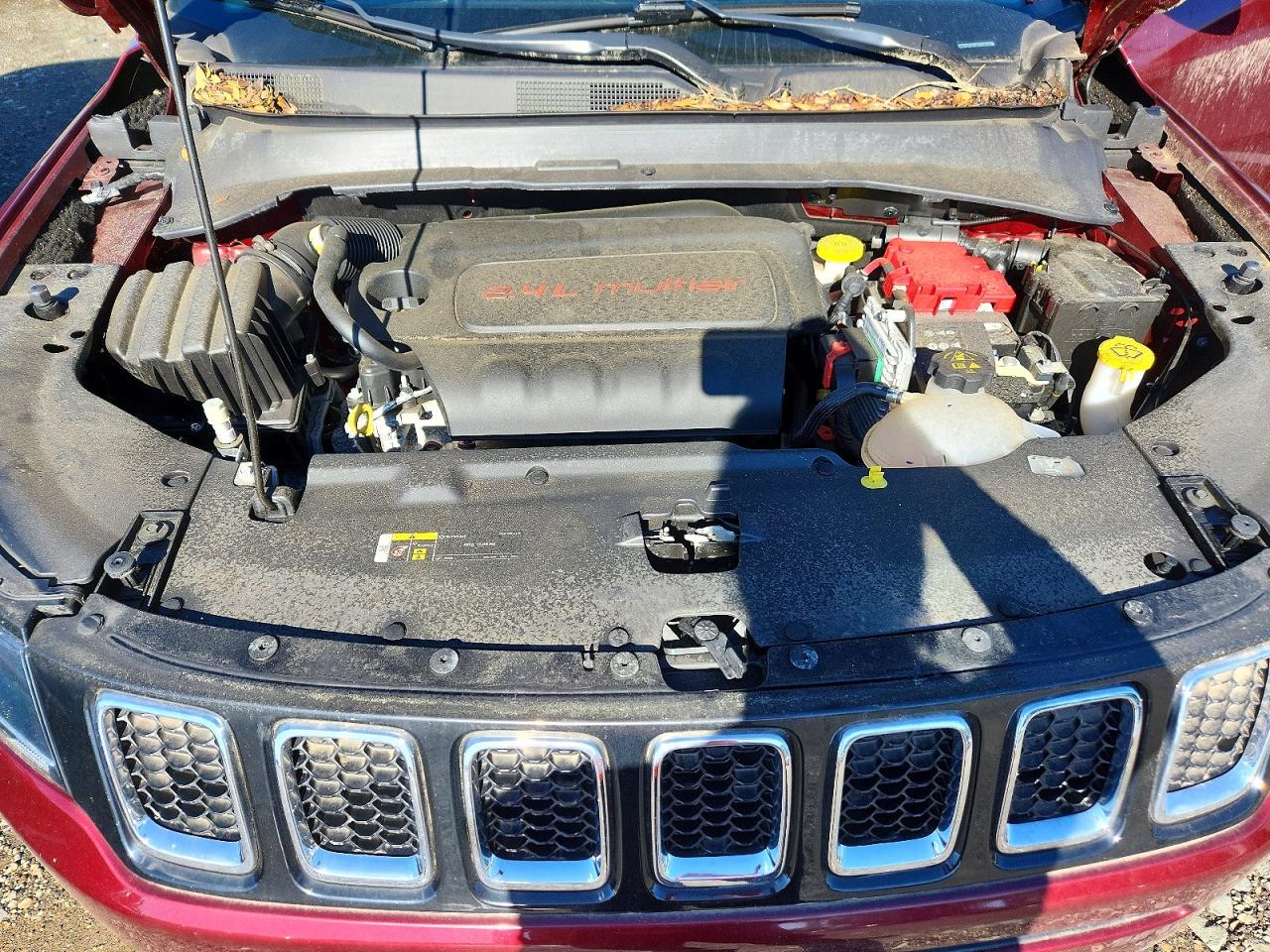 2021 Jeep Compass Limited Red vin: 3C4NJDCB3MT538000