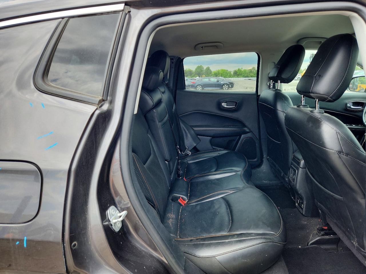 2019 Jeep Compass Limited Gray vin: 3C4NJDCB4KT619147