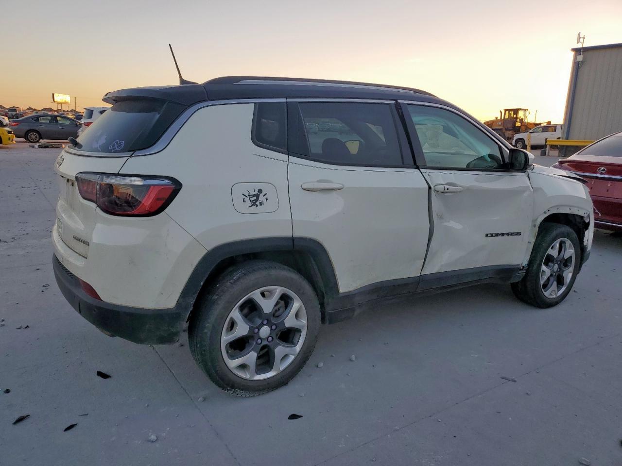 2021 Jeep Compass Limited White vin: 3C4NJDCB4MT515793