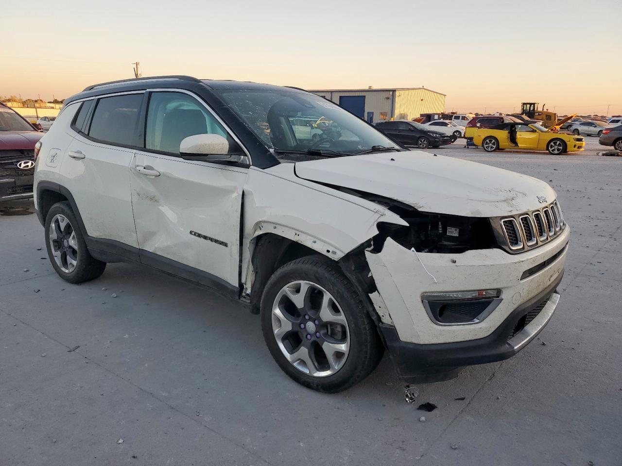 2021 Jeep Compass Limited White vin: 3C4NJDCB4MT515793