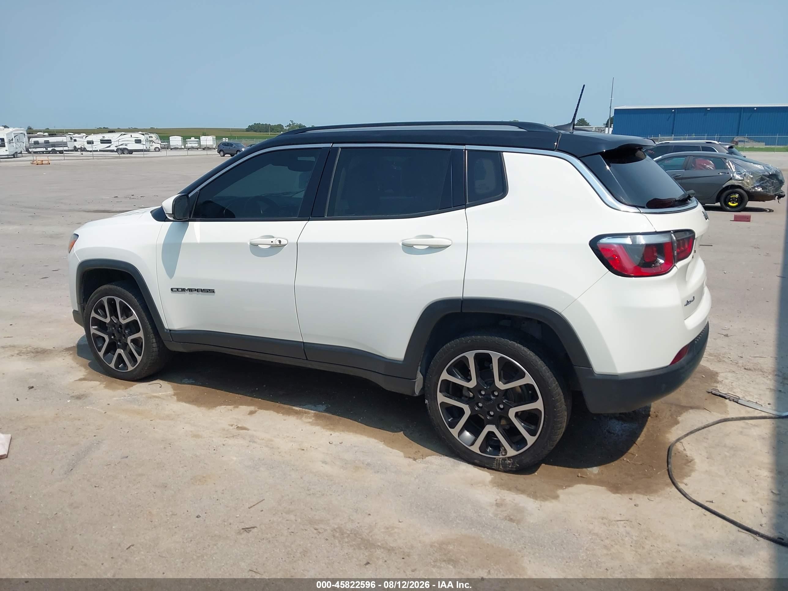 2018 Jeep Compass Limited 4x4 White vin: 3C4NJDCB5JT223775