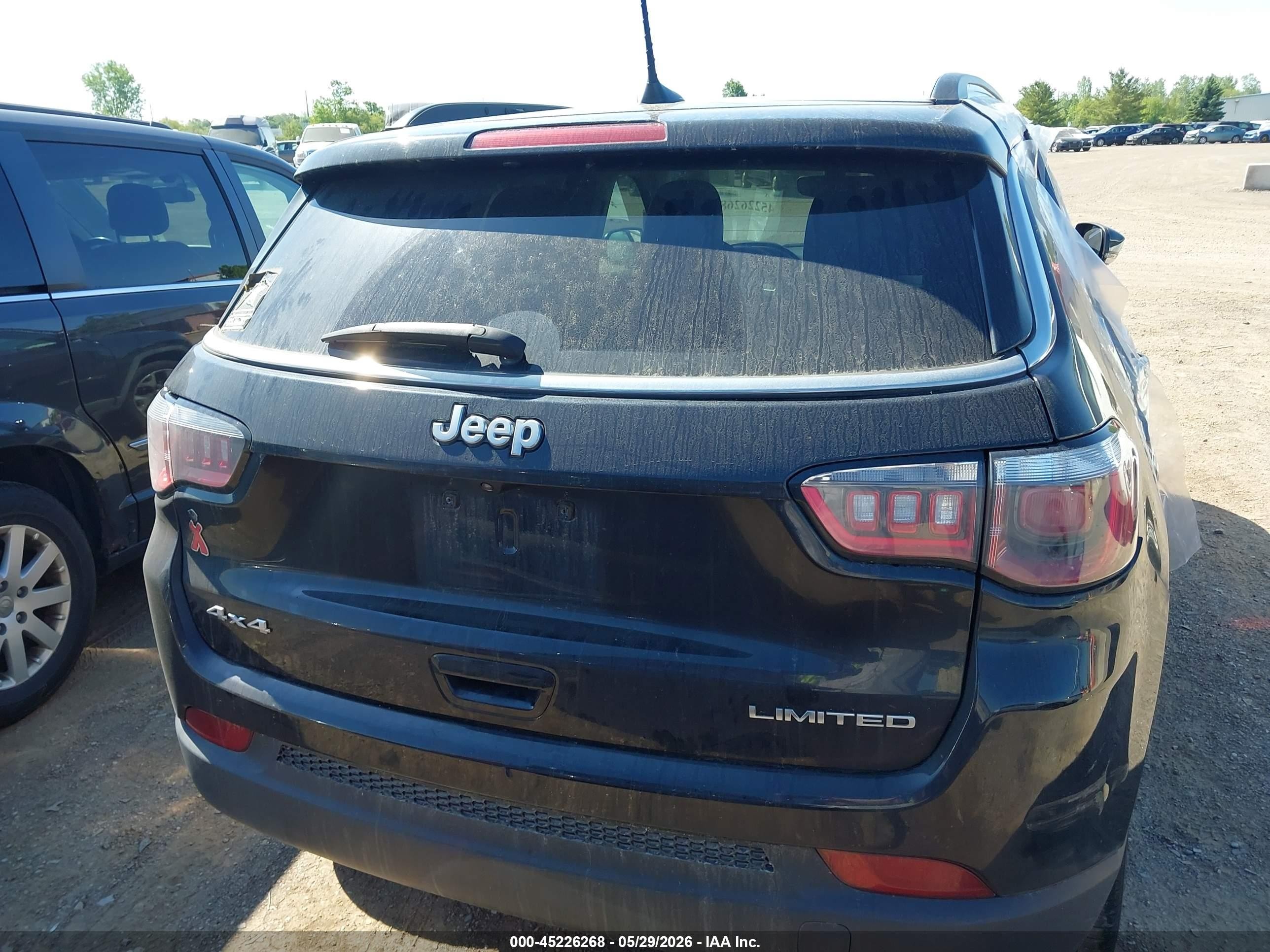 2019 Jeep Compass Limited 4x4 Black vin: 3C4NJDCB5KT638418